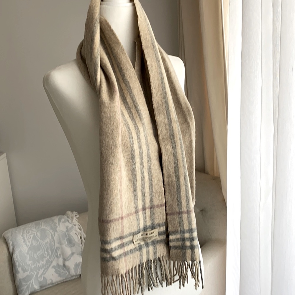 Burberry scarf 🧣